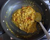 A picture of step 6 of Vaghareli Lasaniya (Green Garlic) Rotli.