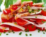 Foto del paso 6 de la receta: Ensalada de ventresca "Mar y Montaña" con gambones y jamón 🔥🔥