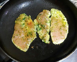 Foto del paso 5 de la receta: Filetes de pechuga de pollo a la plancha en marinado Urrutia