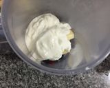 Foto del paso 3 de la receta: Papilla de fresas y arándanos con yogur 🍓🍐