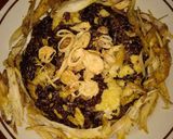 Foto langkah ke 6 dari resep Nasi Goreng / Black Fried Rice.