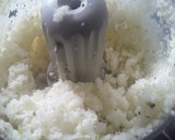 Foto del paso 2 de la receta: Falso Cuscús de coliflor y brócoli con pasas de uva y manzana...🤔🥦🍇🍏🍚🍚🥦🤨