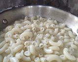 A picture of step 2 of Macaroni.