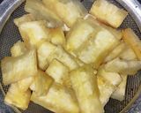 Foto langkah ke 2 dari resep Singkong Goreng Saus Keju.