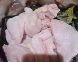 Foto langkah ke 2 dari resep Ayam ungkep bumbu lengkuas.