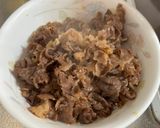 A picture of step 2 of Japanese Sukiyaki (Yamagata style).