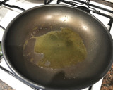 Foto del paso 5 de la receta: Tortilla de berenjena y champiñones