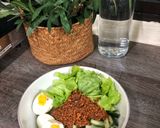Gambar langkah 4 resipi Salad Telur Kuah Pecal.