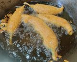 A picture of step 8 of Stuffed Paneer Mirch bhajiya and baingan bhajiya.