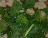 Foto langkah ke 2 dari resep Sayur SaBaWo(sawi+bakso+wortel).