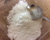 A picture of step 2 of Meethay Dahi Baray.