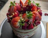 Foto langkah ke 15 dari resep Fraisier Cake (with Pistachio)🤩🤩👍.
