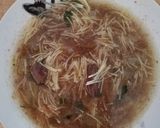 Foto del paso 3 de la receta: Sopa de higadillos y menudillos