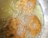 A picture of step 3 of Sabudana vada.