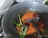 Foto langkah ke 2 dari resep Oseng Cumi Asin.