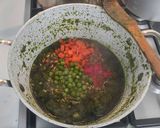 Foto del paso 7 de la receta: Arroz verde con pollo