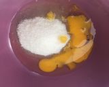 Foto langkah ke 1 dari resep Bolu Pandan Kukus Praktis.