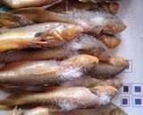 A picture of step 1 of Fried Topshe fish fry.