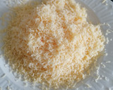 Foto del paso 1 de la receta: Mini buñuelos de queso Edam