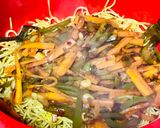 A picture of step 4 of Spicy schezwan hakka noodles Vegetarian.