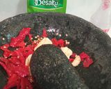 Foto langkah ke 1 dari resep Keripik Manggleng sambal pedas manis.