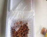 A picture of step 4 of NATTO (Fermented Soy) How to eat it.