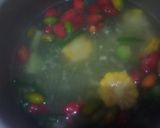 Foto langkah ke 4 dari resep Sayur asem segar tidak pedas.