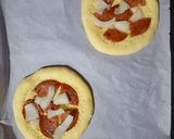Foto langkah ke 5 dari resep Octopus Pepperoni Pizza (Ekonomis Dengan Keju Oles).