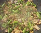 Foto del paso 4 de la receta: Macarrones con espárragos trigueros - vegano