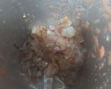 A picture of step 2 of Methi matar paneer.