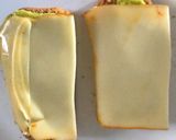 Foto del paso 2 de la receta: Tostadas con huevo de codorniz