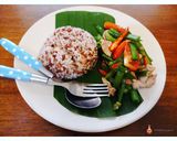 รูปขั้นตอนการทำที่ 4 ของ ผัดดอกต้นหอม,,,🐷🍅🍛🍅🐷