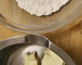 一口卡士達小泡芙的食譜步驟1照片