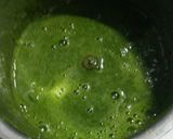 A picture of step 1 of Spinach Green Juice For Glowing Skin and Hair Care.