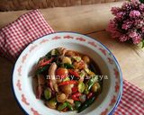 Foto langkah ke 2 dari resep Tumis cumi asin cabe hijau.