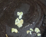 A picture of step 6 of Spinach Beets Ravioli with Minced Mushroom in Bachmel Sauce.