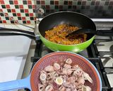 Foto langkah ke 1 dari resep Sambal Bawang Cumi Asin.