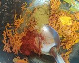 લીલી હળદર વટાણા અને ગાજર નું શાક (Lili Haldar Vatana Gajar Shak Recipe In Gujarati) રેસીપી સ્ટેપ2ફોટો