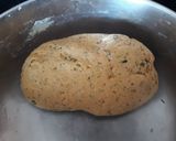 A picture of step 2 of Aloo masala poori.