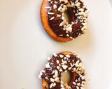 Φωτογραφία βήματος 5 της συνταγής Peanut butter chocolate glaze donuts