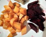 A picture of step 1 of Carrot beetroot juice.