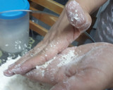 Foto del paso 2 de la receta: Pan sin amasar, fermentación lenta y alta hidratación