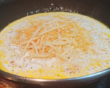 Foto del paso 2 de la receta: Patatas microondas con salsa de queso