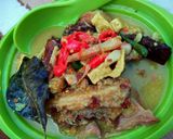 Foto langkah ke 4 dari resep Ikan pari (iwak pe) dan gori kuah santan.
