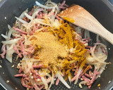 Une image de l'étape 4 de Curry de patate douce au lait de coco.