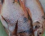Foto langkah ke 1 dari resep Asem-Asem Ikan Nila dan Sayuran.