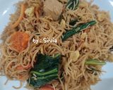 Foto langkah ke 6 dari resep Bihun Goreng.