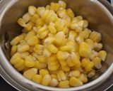 A picture of step 1 of Sweet Corn Soup.