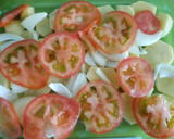 Foto del paso 1 de la receta: Jamoncitos con patatas al horno