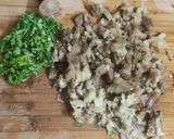 A picture of step 2 of Khandeshi baingan bharta.